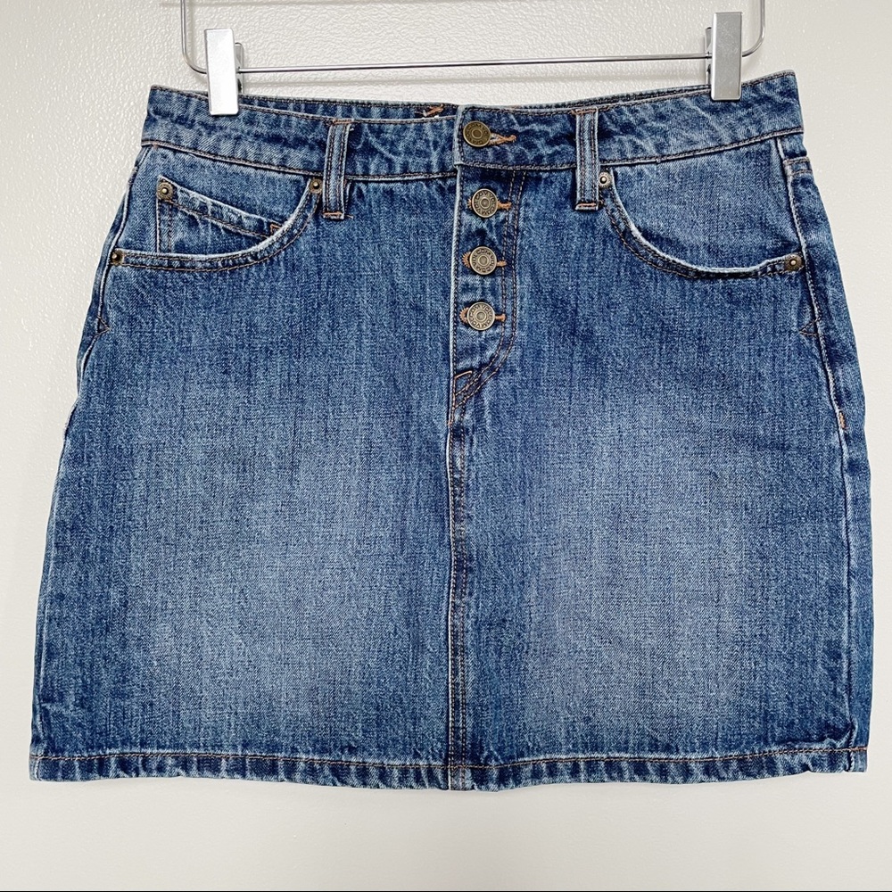 Volcom Womens Stoned Denim Mini Skirt Button Fly Blue Distressed Dark Wash Med